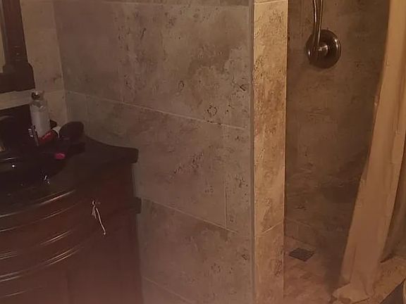 2nd image of 661 Poinsettia Ave APT 310