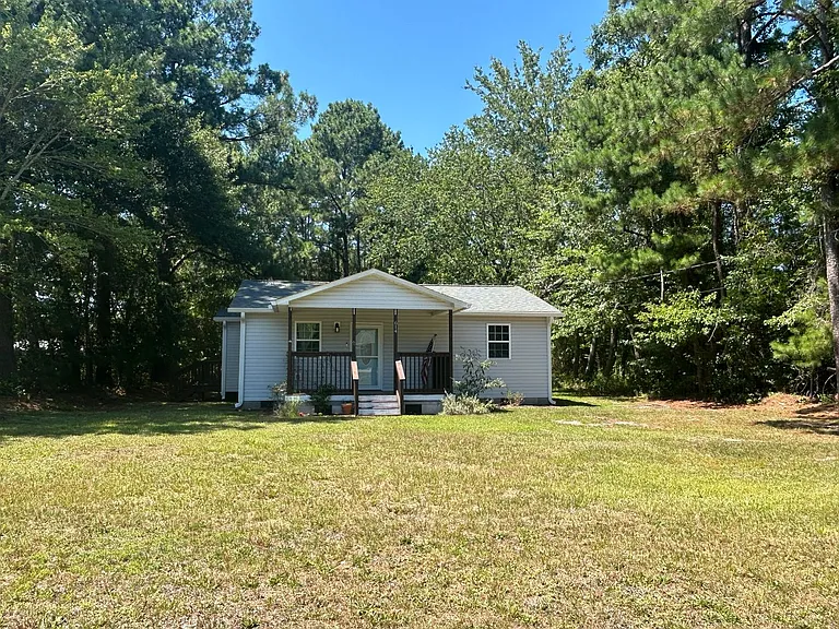 614 Saint Johns Church Rd — Photo 1
