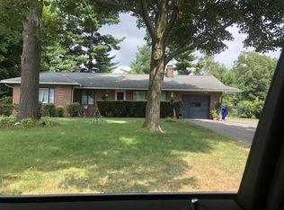 137 Woodcrest Rd, Springfield, MA 01129