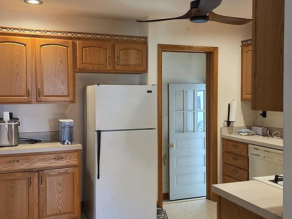 5th image of 1208 Wright Ave