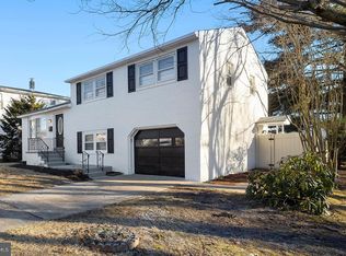 45 Grant Ave, Mount Ephraim, NJ 08059