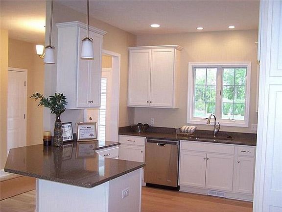 5th image of 6084 La Frank Dr