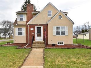 404 4th St, Kenyon, MN 55946