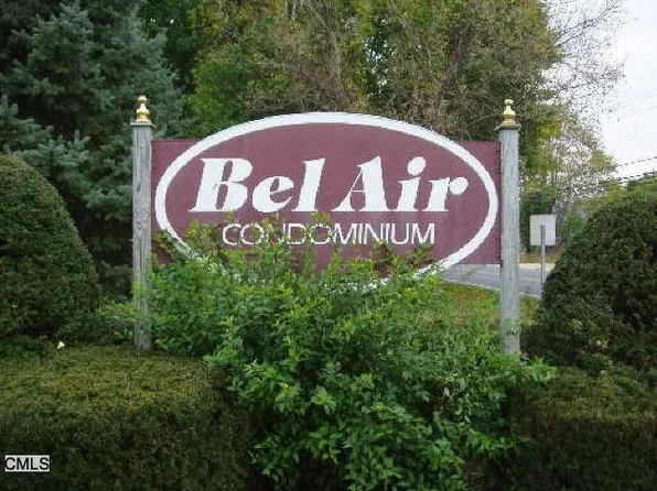 85 Belair Dr, New Milford, CT 06776