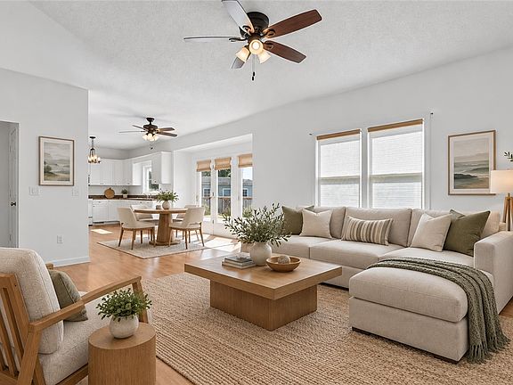 3rd image of 1029 Amanda Ct