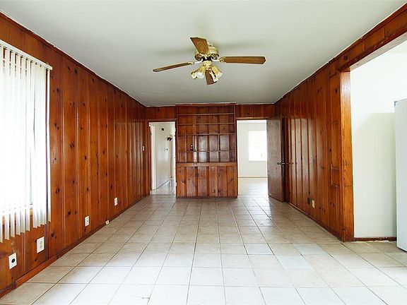 4th image of 4034 Osby Dr