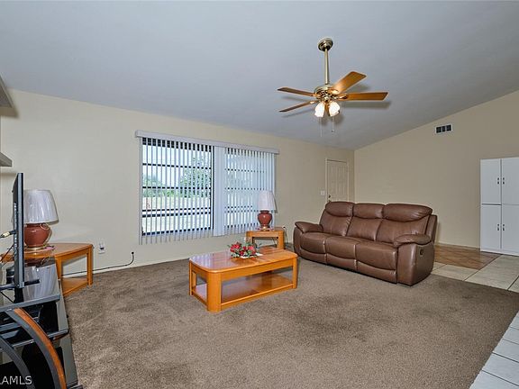 3rd image of 609 NW 3rd Ave