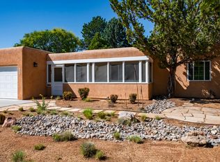 3822 La Hacienda Dr NE, Albuquerque, NM 87110