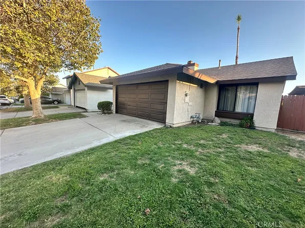 4974 Vail Ln, San Bernardino, CA 92407