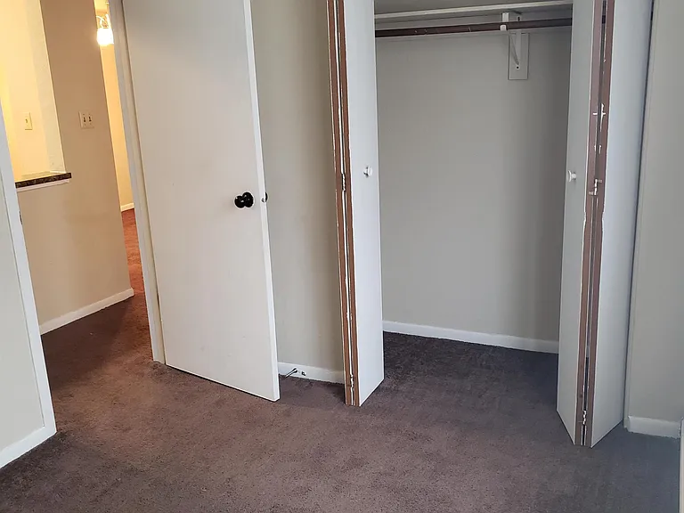 1101 Cato Ln — Photo 10