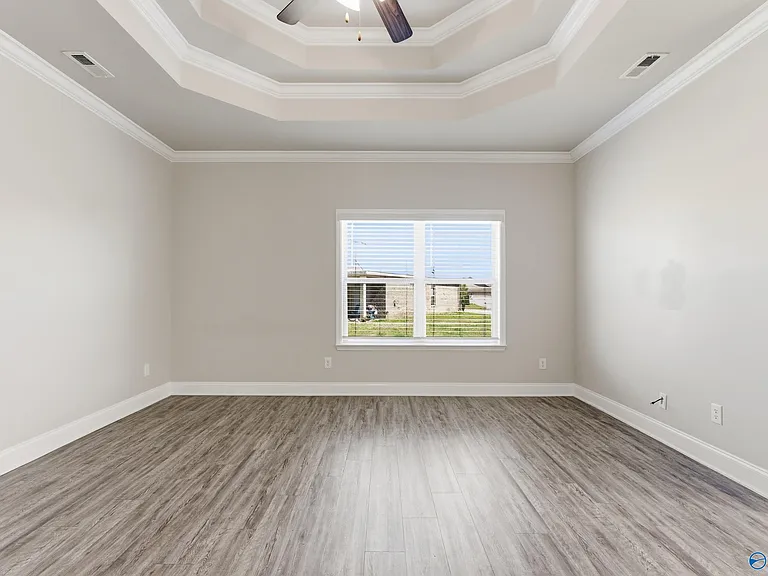 121 Balboa Rd — Photo 2