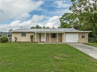 638 W Tarpon Blvd NW, Port Charlotte, FL 33952