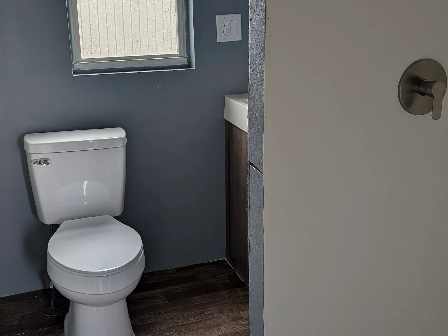 2 bed, 740 sqft, $900 — Photo 3