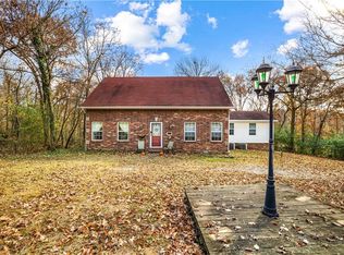 358 Hill Loop, Springdale, AR 72762