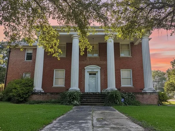 301 S Broadway Ave, Sylacauga, AL 35150