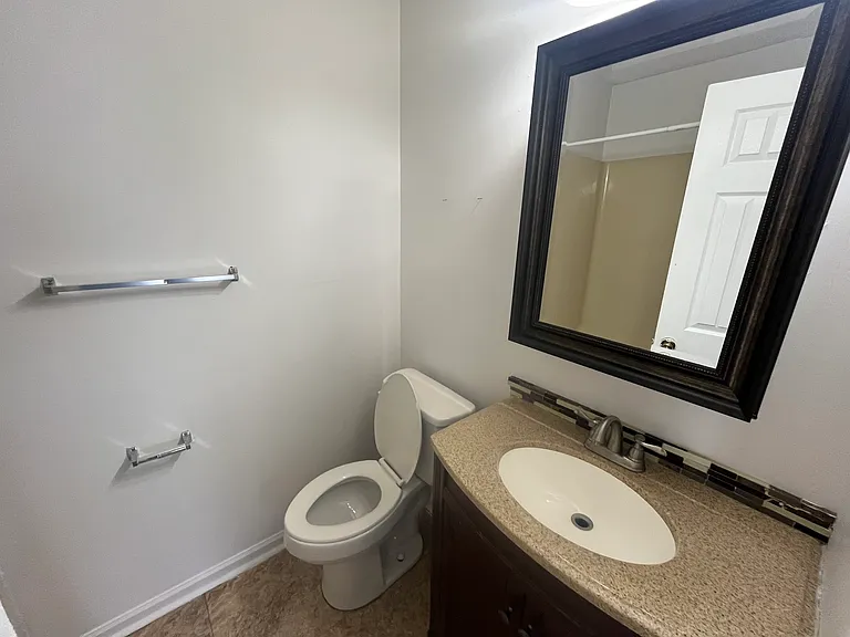 1411 Turkey Ridge Rd #D — Photo 8