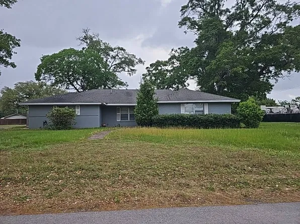 2601 Holly St, Liberty, TX 77575