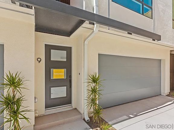 3rd image of 4103 Voltaire St #9