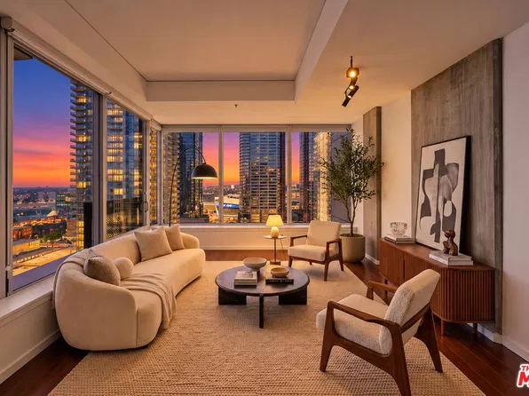 1155 S Grand Ave APT 2004, Los Angeles, CA 90015