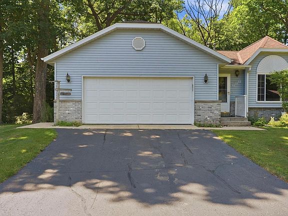 2nd image of 117 Manor COURT