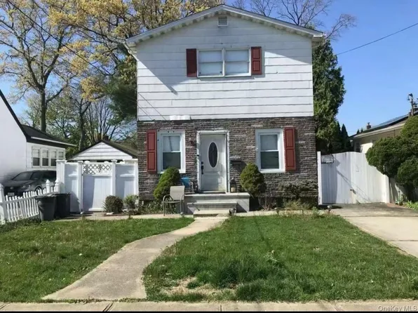 2466 8th Street, East Meadow, NY 11554