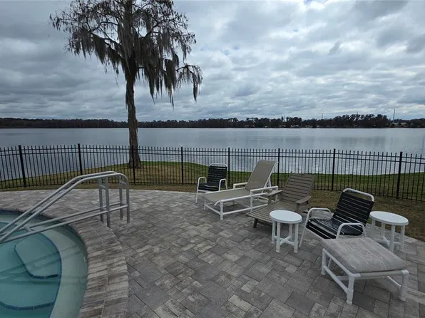 252 Pinewood Dr, Eustis, FL 32726