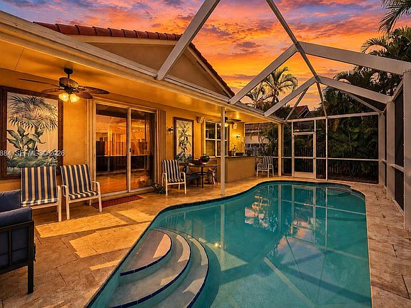 4th image of 13680 SW 50th Ct