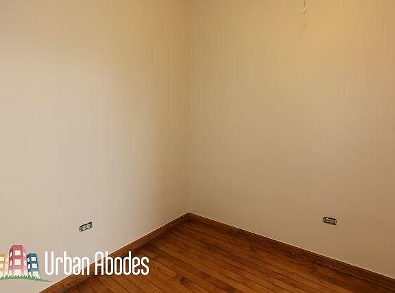 4th image of 2827 N Milwaukee Ave #Ua1