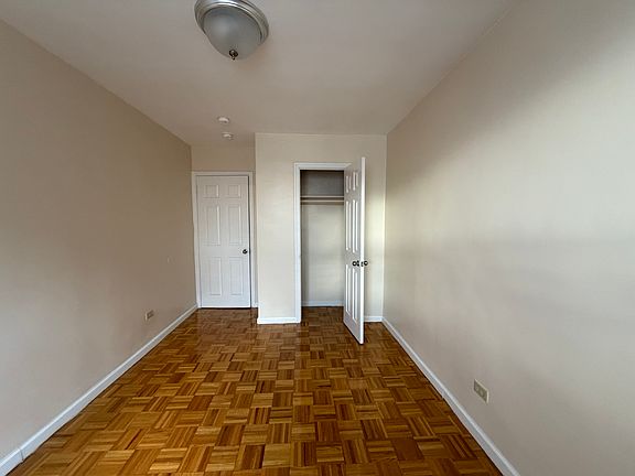 3rd image of 8815 168th St APT 6J