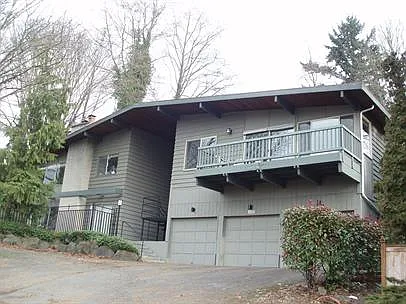 5232 Sand Point Way NE — Photo 1