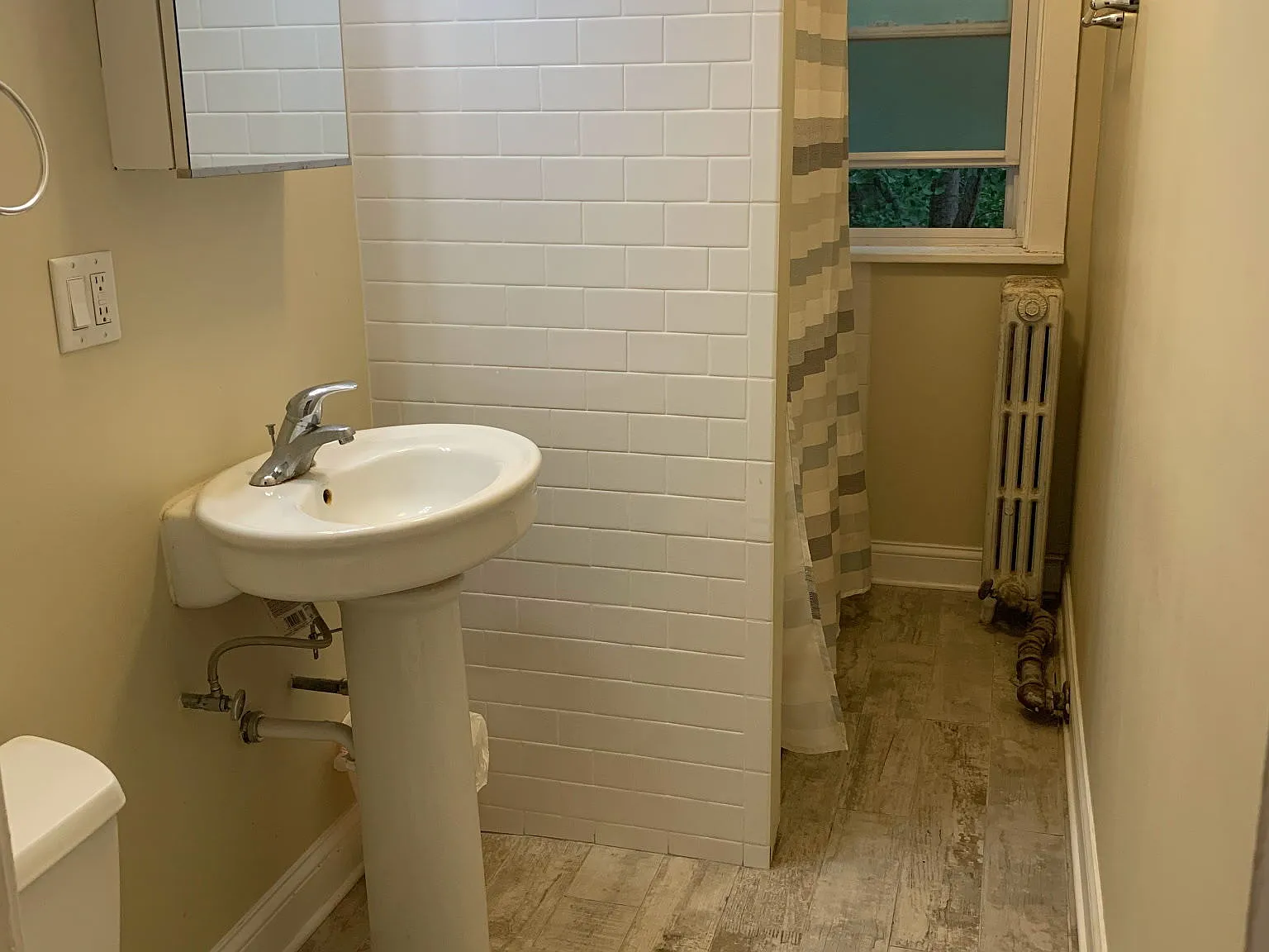 2 bed, $1,950 — Photo 3