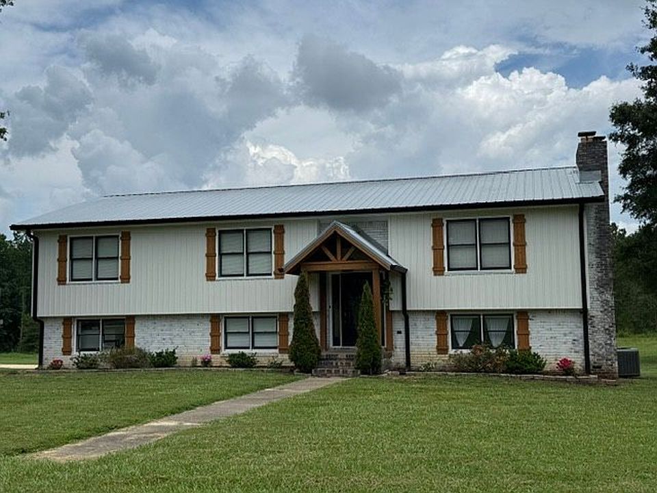 482 Broughton Rd - Property Image