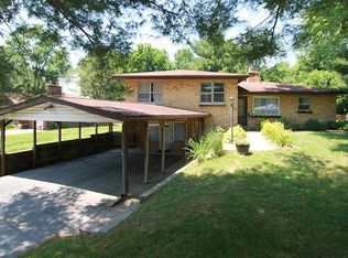 7200 Gary Dr, Belleville, IL