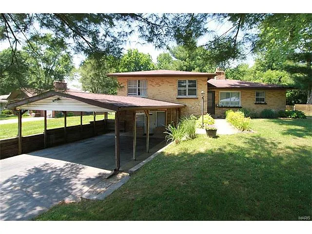 7200 Gary Dr photo 1