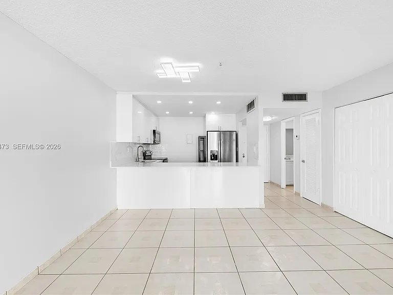 16710 NE 9th Ave #307 — Photo 4