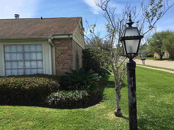 2nd image of 5895 Meadow Way