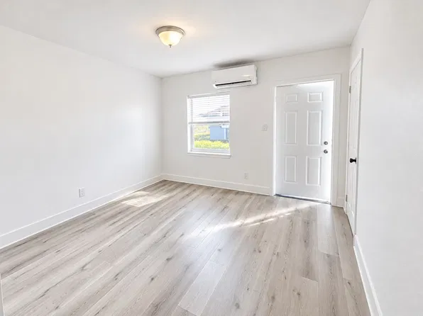 2638 Johnson St #54, Hollywood, FL 33020