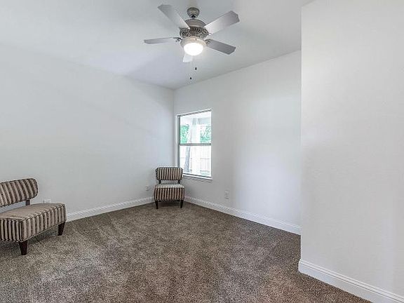 3rd image of 2325 Doty Ln