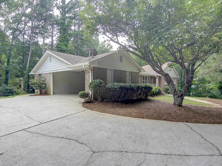 130 Aspen Way — Photo 43