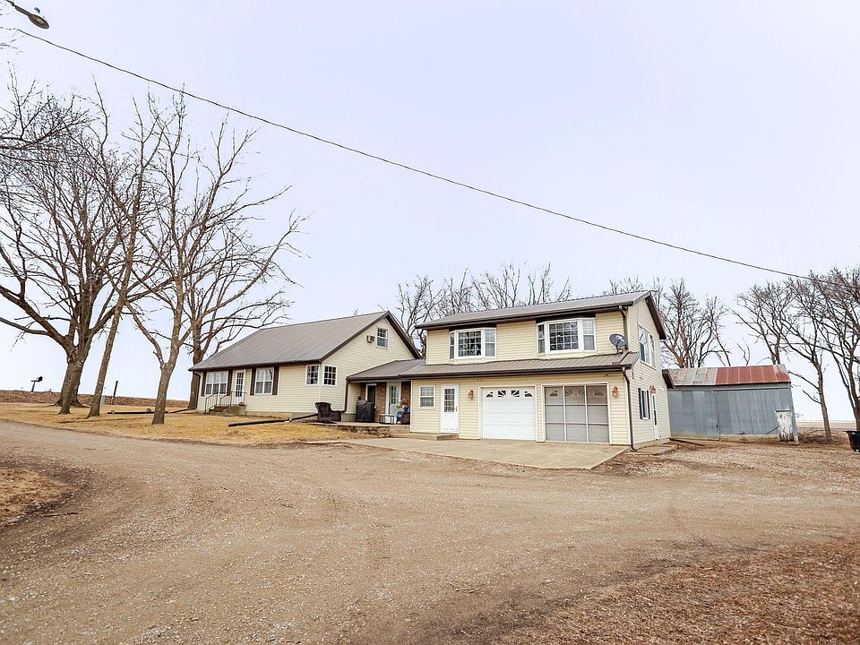 1st image of 3320 Yew Ave