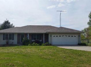 451 N 300 W, Washington, IN 47501