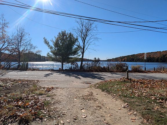 3rd image of 66 No Name Pond Rd