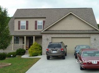 4126 Oakstone Ln, Knoxville, TN 37918