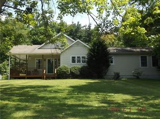 114 Buss Rd, Aliquippa, PA 15001