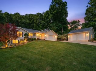 2138 Fox Mountain Dr, Otsego, MI 49078