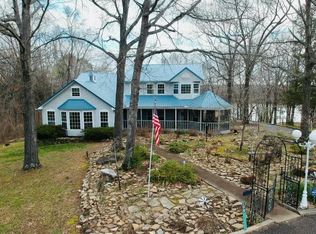 109 Bay View Cv, Camden, TN 38320