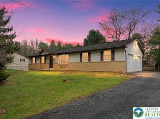 1216 Minesite Rd, Allentown, PA 18103