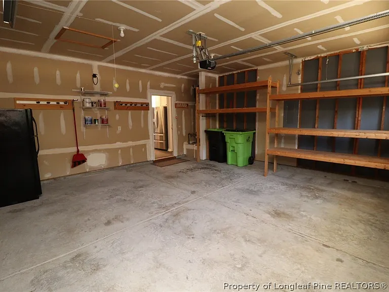 5112 Mabe Dr — Photo 17