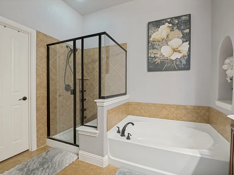 4312 Poppy Dr — Photo 16