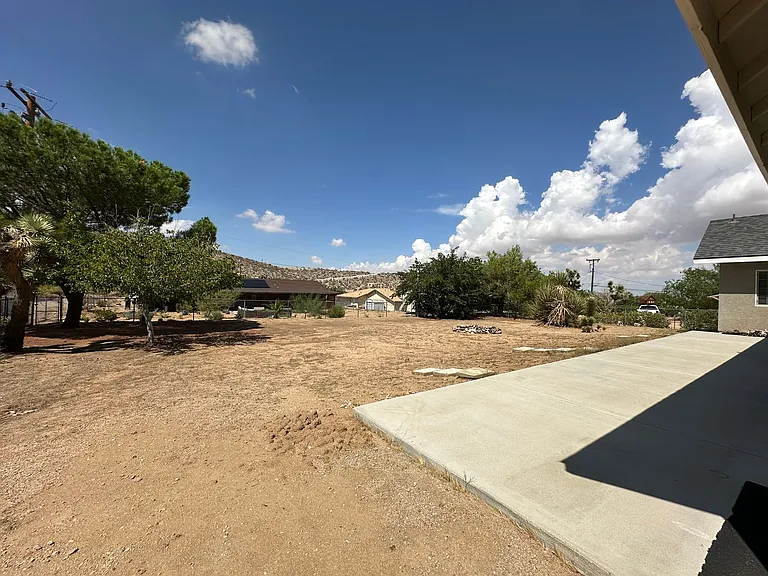 58064 Bonanza Dr — Photo 42